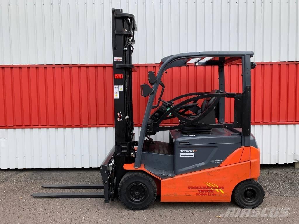 Toyota 8 FBMKT 25 Elektrikli forkliftler