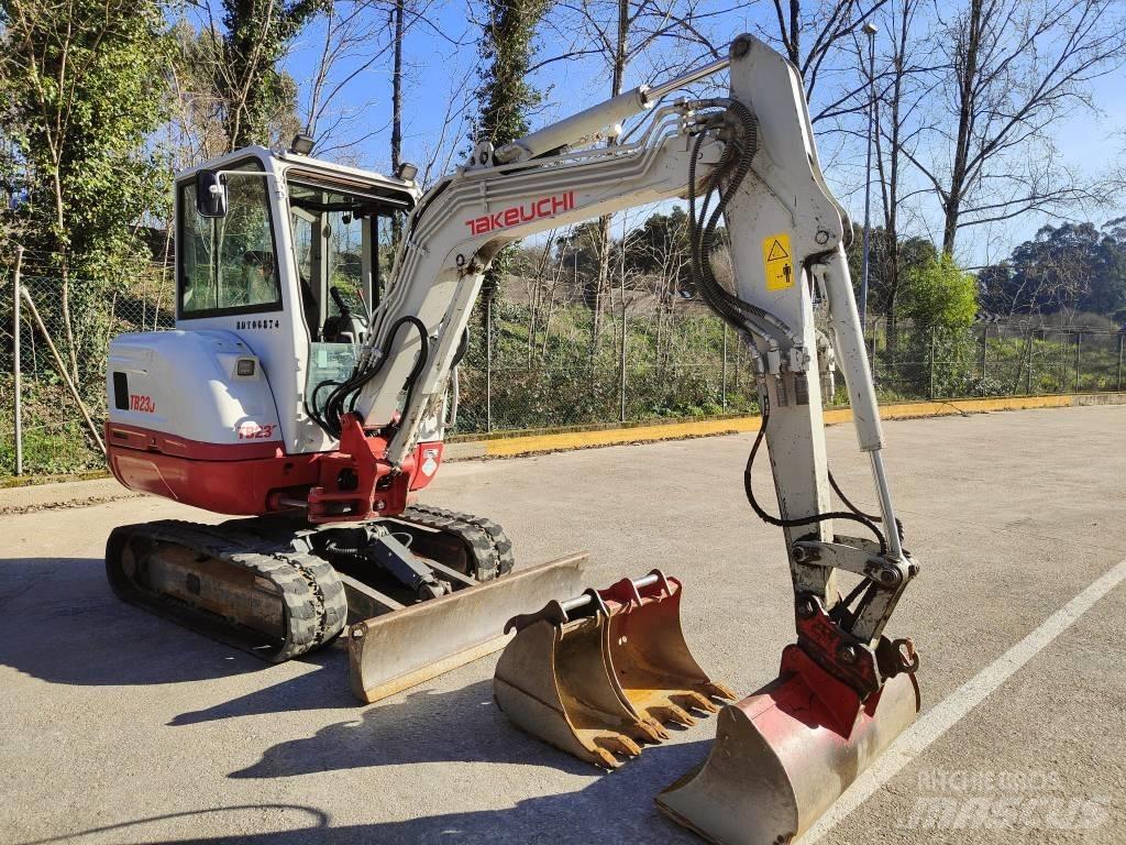 Takeuchi TB 230 Mini ekskavatörler, 7 tona dek