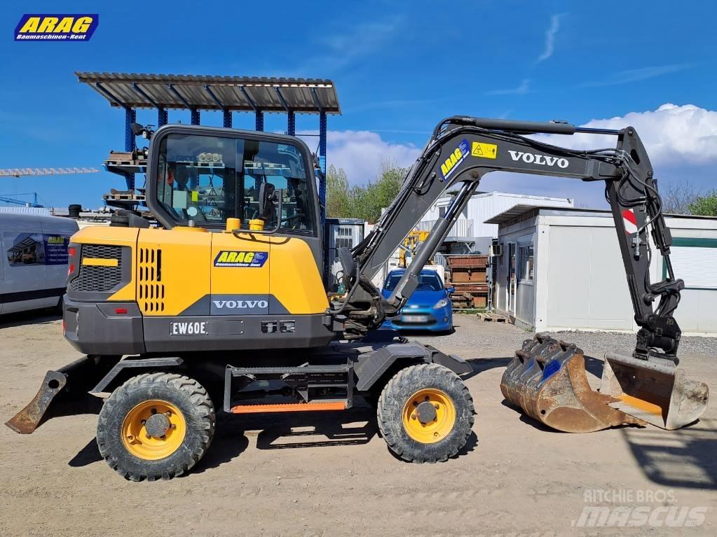 Volvo EW 60 E Lastik tekerli ekskavatörler