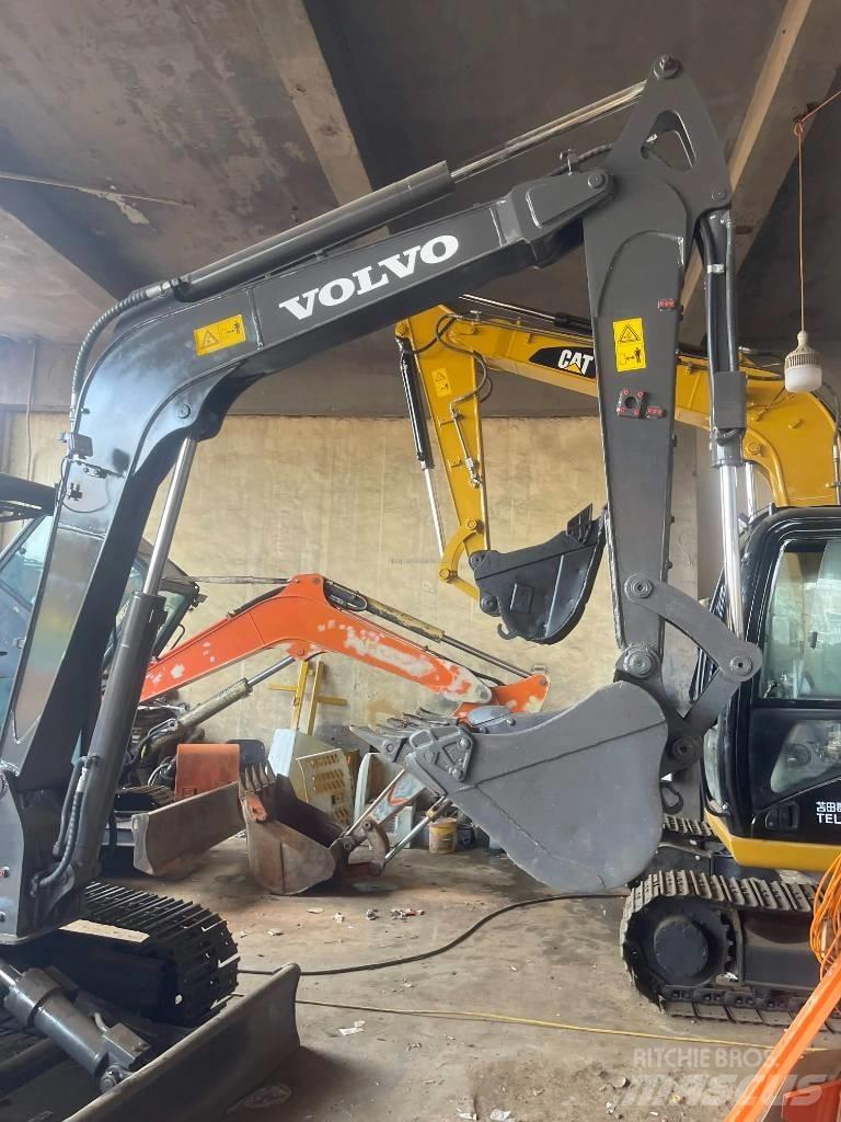 Volvo EC60D Paletli ekskavatörler