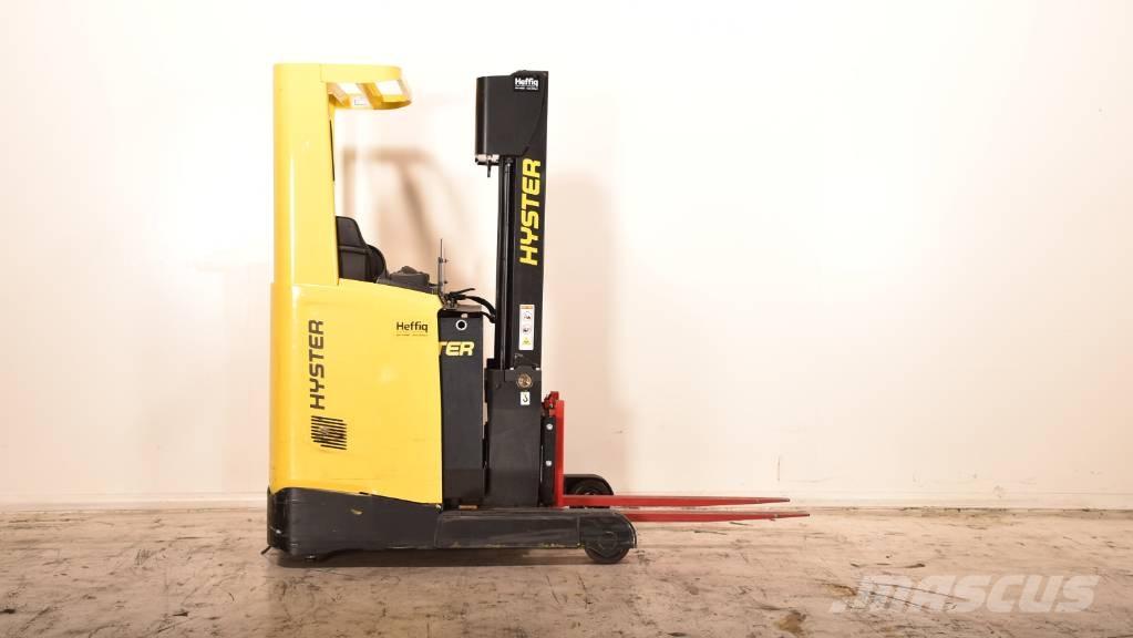 Hyster R 1.2 E Reach truck - depo içi istif araçları