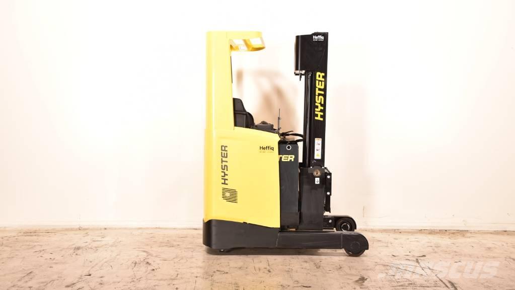 Hyster R 1.2 E Reach truck - depo içi istif araçları