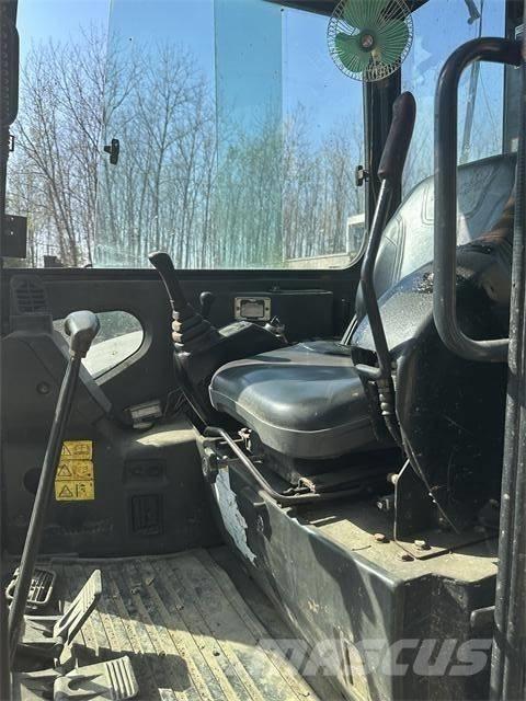 Hitachi ZX50 Paletli ekskavatörler