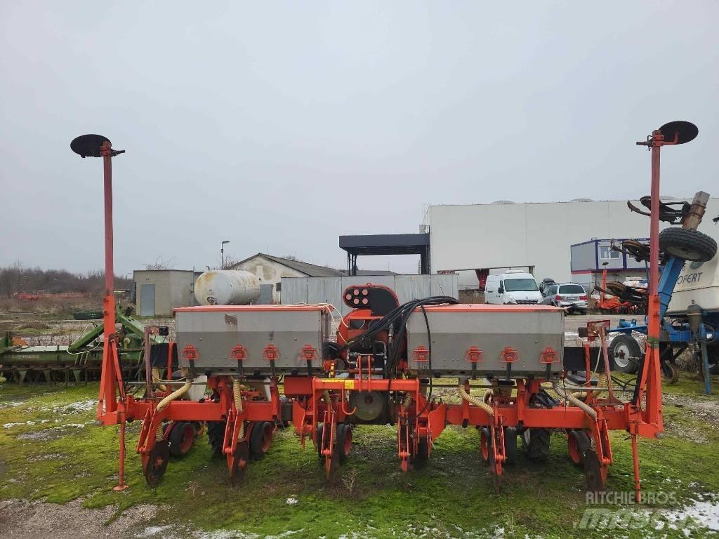 Kuhn Planter 2 Hassas ekim makinalari