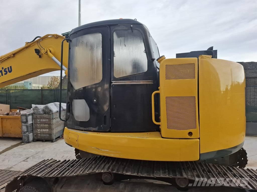 Komatsu PC 228 Paletli ekskavatörler