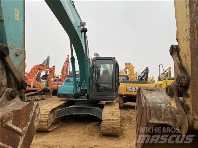 Kobelco SK210-8 Paletli ekskavatörler