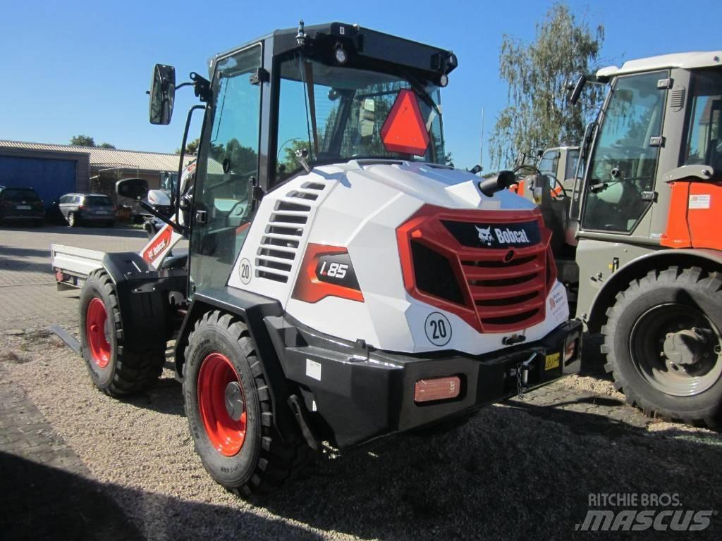 Bobcat L85 Skid steer loderler