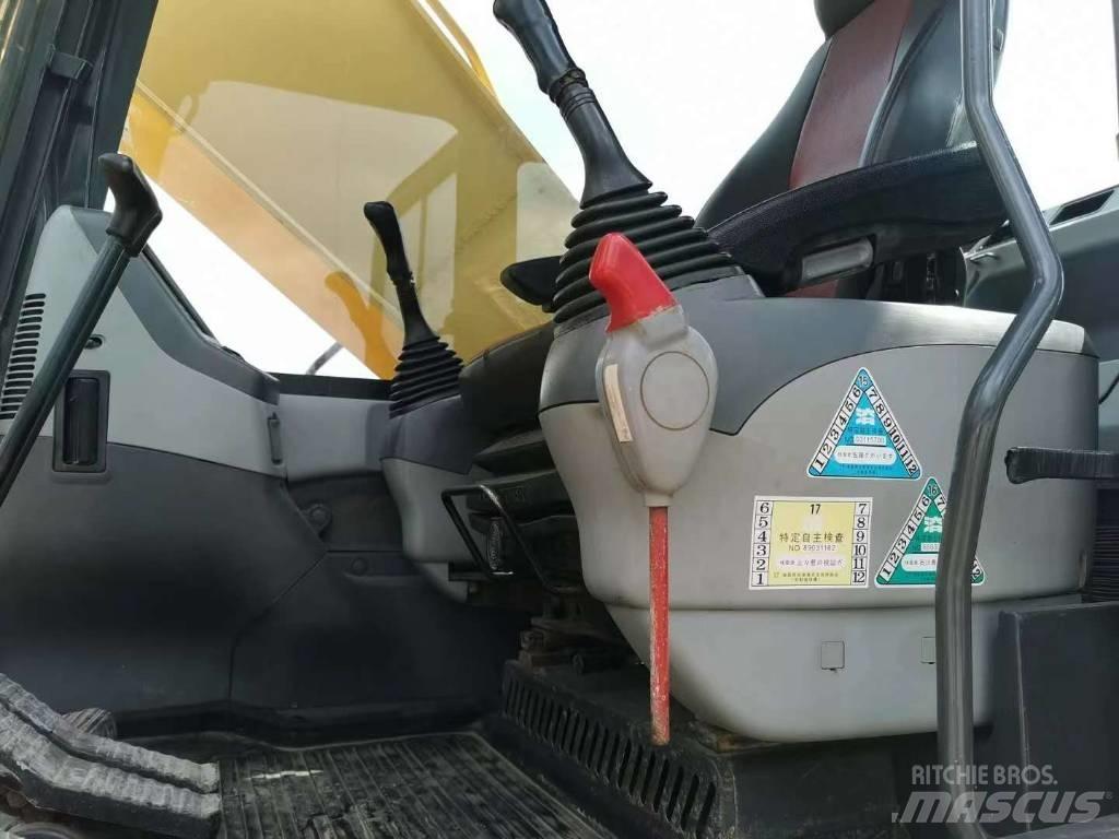 Komatsu PC 200 Paletli ekskavatörler