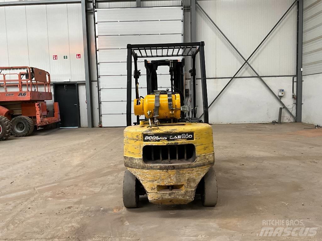 Doosan G 25 P-3 LPG'li forkliftler