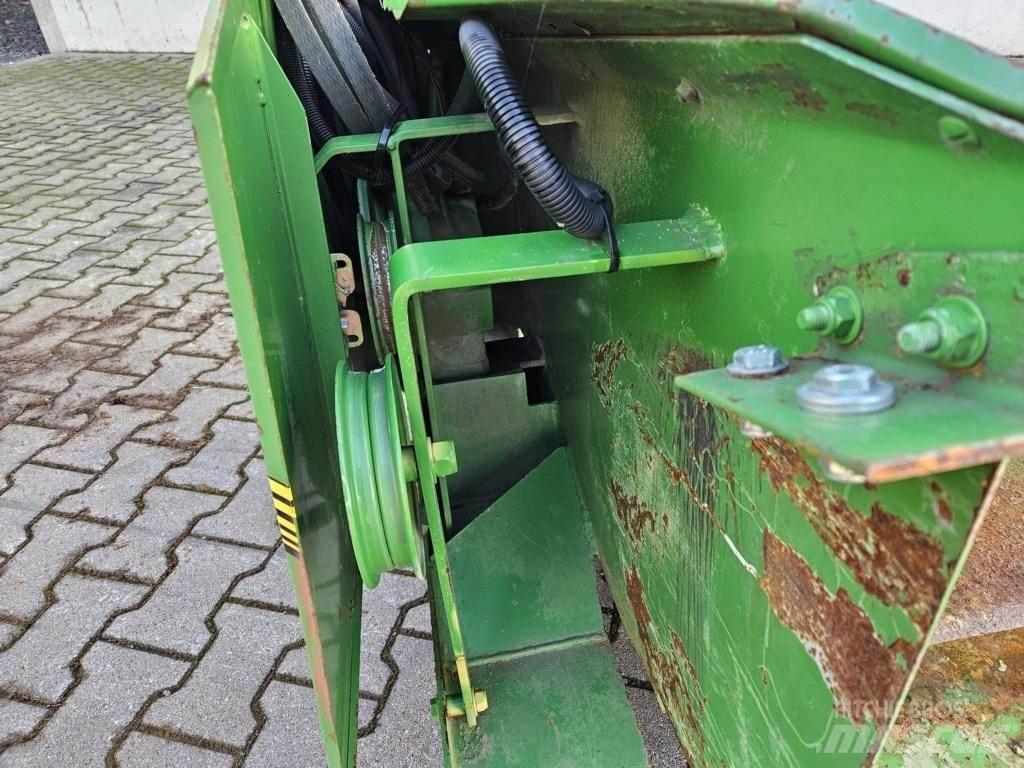 Zürn PROFI JD 800 Biçerdöver aksesuarlari