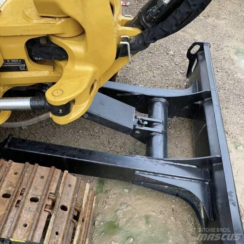 CAT 303 CR Mini ekskavatörler, 7 tona dek