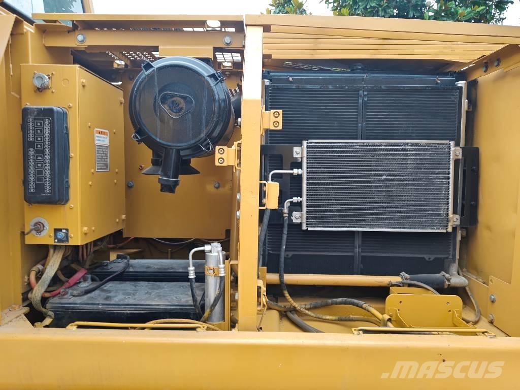 CAT 320 C L Paletli ekskavatörler