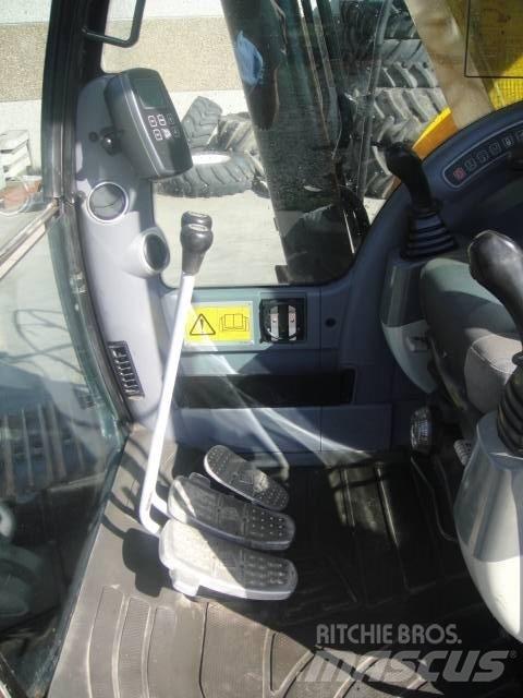 JCB 240NLC Paletli ekskavatörler
