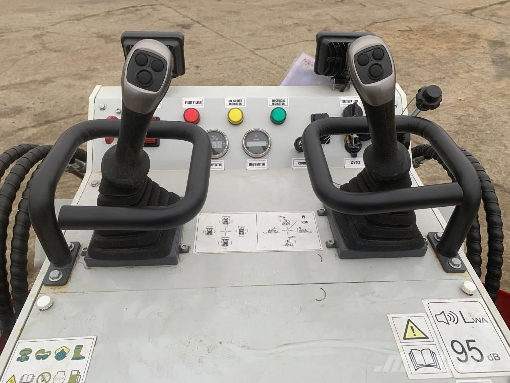 BTTL ST28H-6 Skid steer loderler