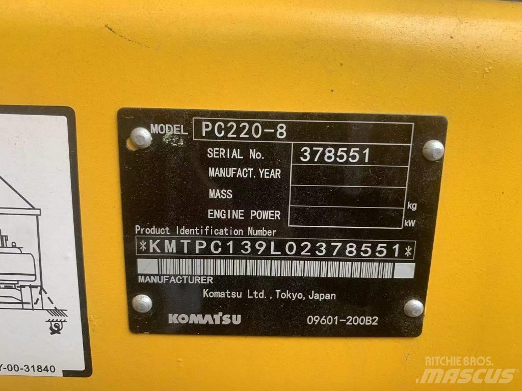 Komatsu PC 220-8 Paletli ekskavatörler
