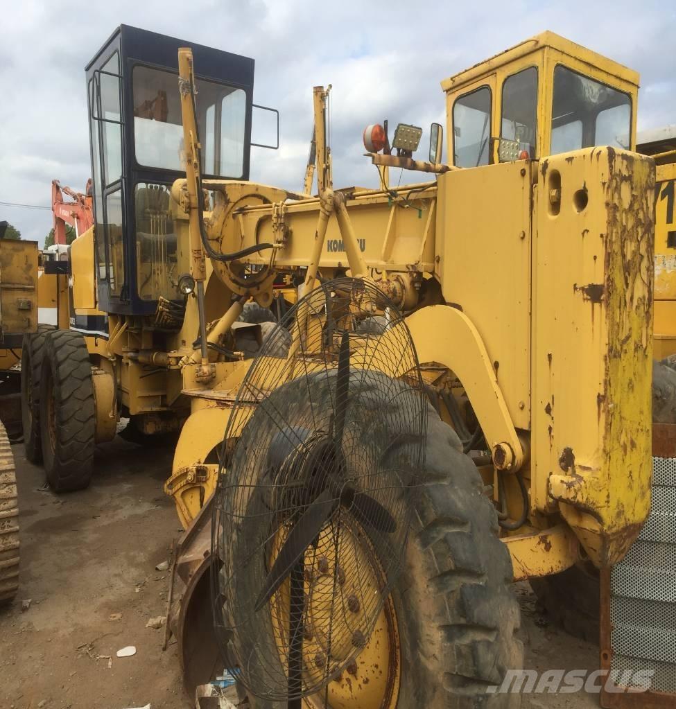 Komatsu GD 623 A Greyderler