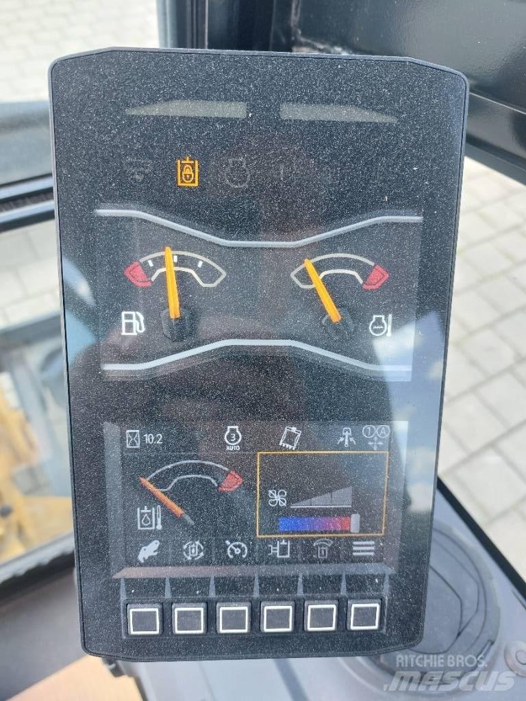 CAT 301.8 Mini ekskavatörler, 7 tona dek