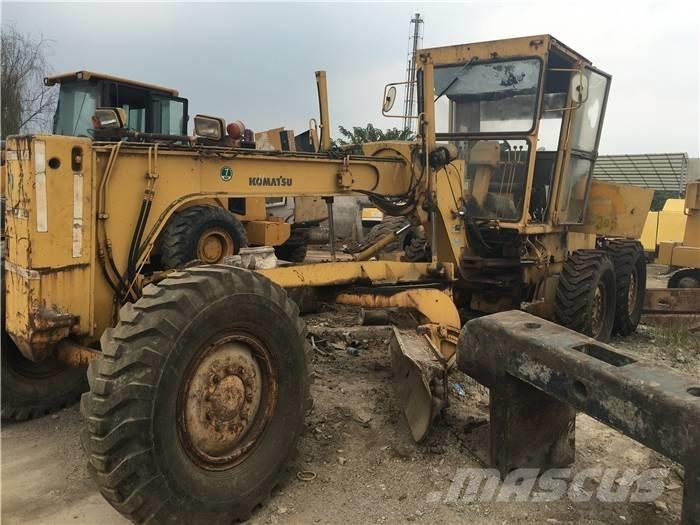 Komatsu GD 511 Greyderler