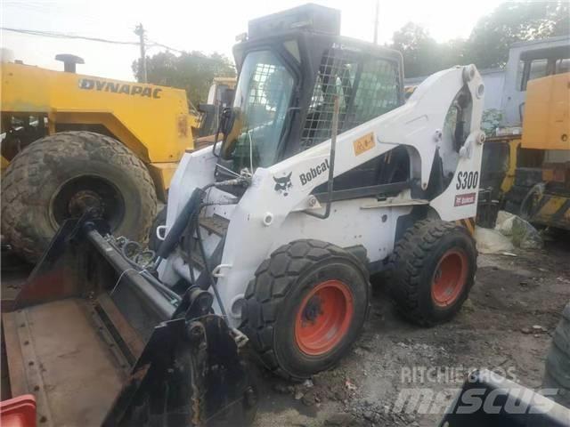Bobcat S300 Skid steer loderler