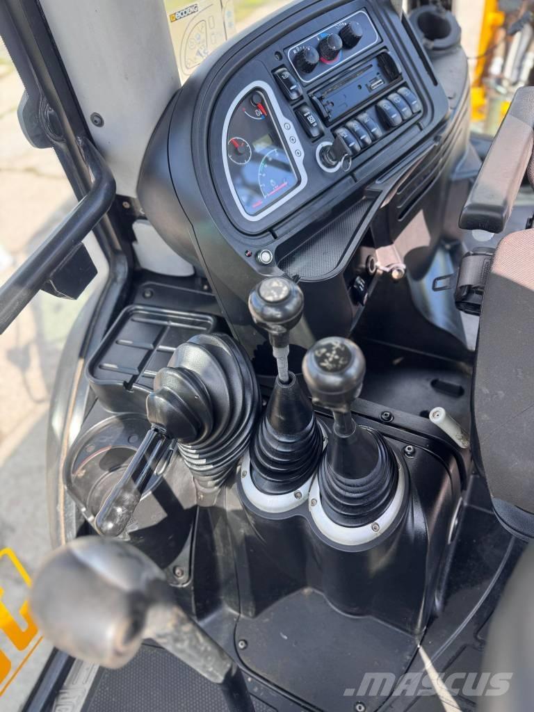 JCB 3 CX Super Kazıcı yükleyiciler - beko loder