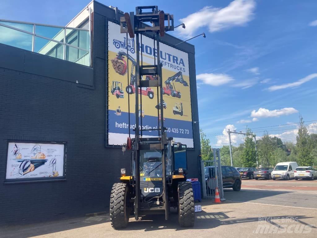 JCB 930-4 Arazi tipi forklift