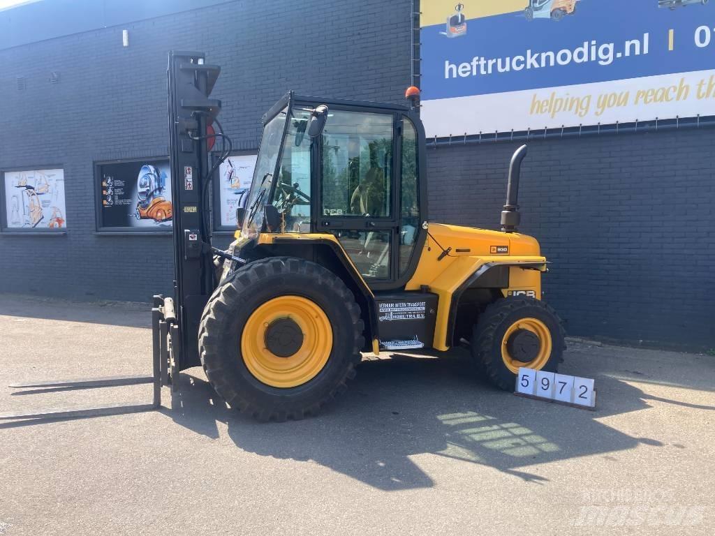 JCB 930-4 Arazi tipi forklift