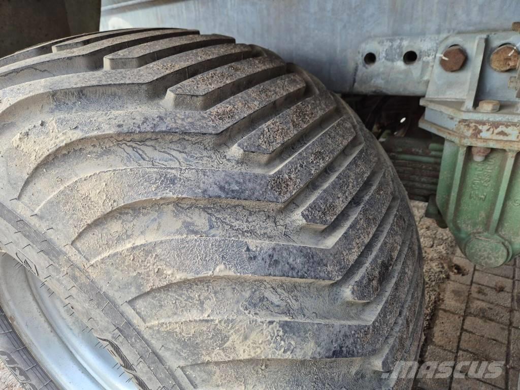 Agrimat CH120 Sivi gübre ve ilaç tankerleri