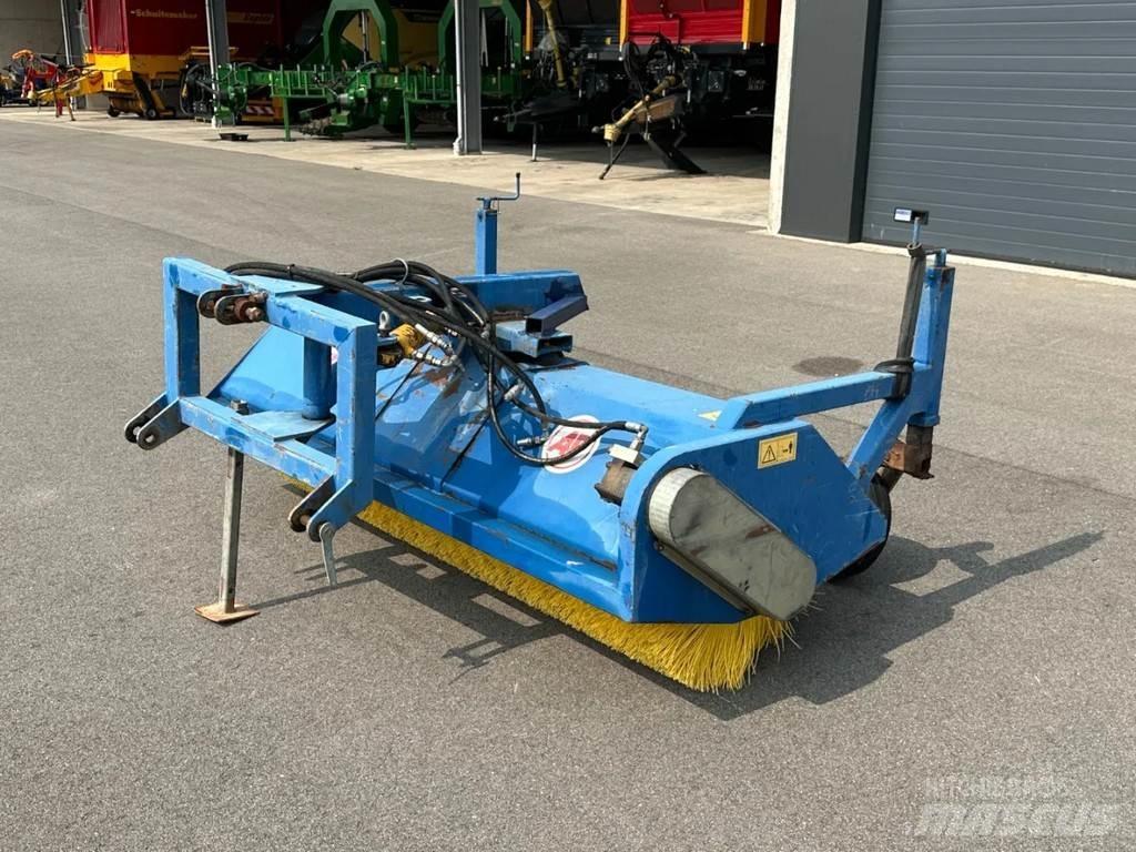 AP VHZ 2500 Cadde süpürücüler