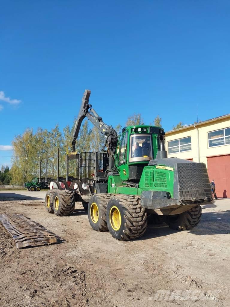 John Deere 1510G Tomruk yükleyici traktörler