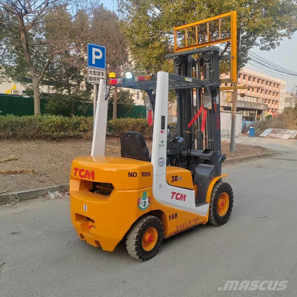 TCM FD 30 Dizel forkliftler