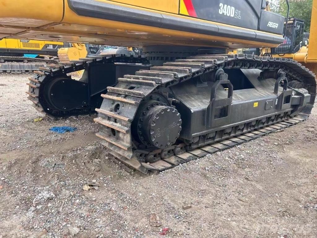 CAT 340 Paletli ekskavatörler