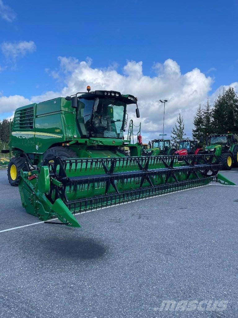 John Deere T550 Biçerdöverler