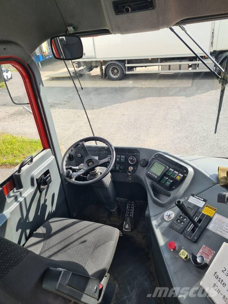 Kalmar TT 612 Terminal çekiciler