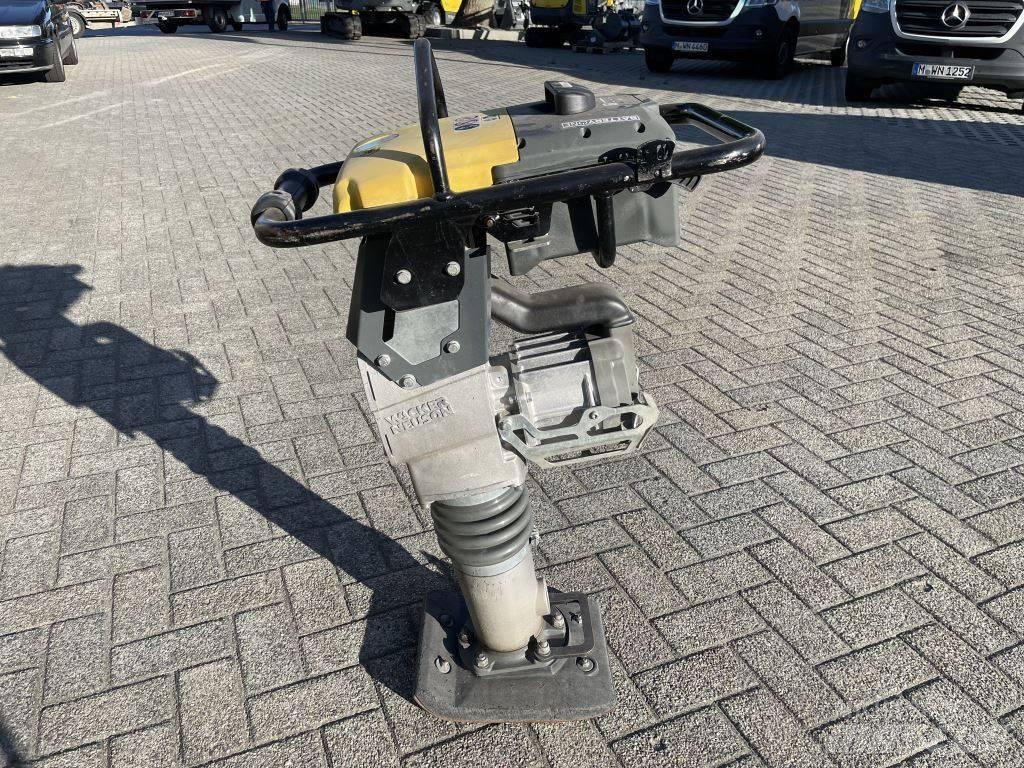 Wacker Neuson AS60e Sıkıştırma tokmakları