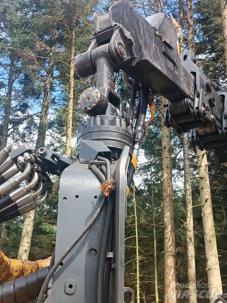 Ponsse Bear 8W Biçerdöverler