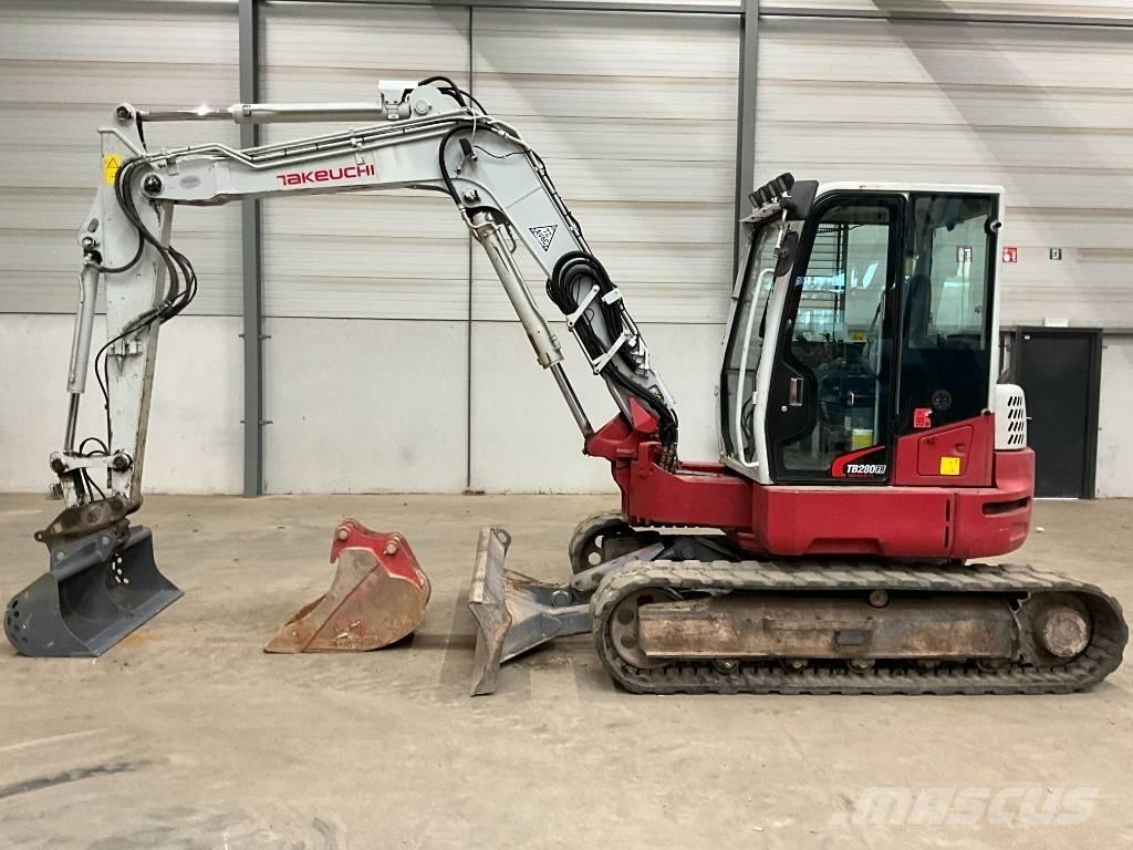 Takeuchi TB 280 FR Midi ekskavatörler 7 - 12 t