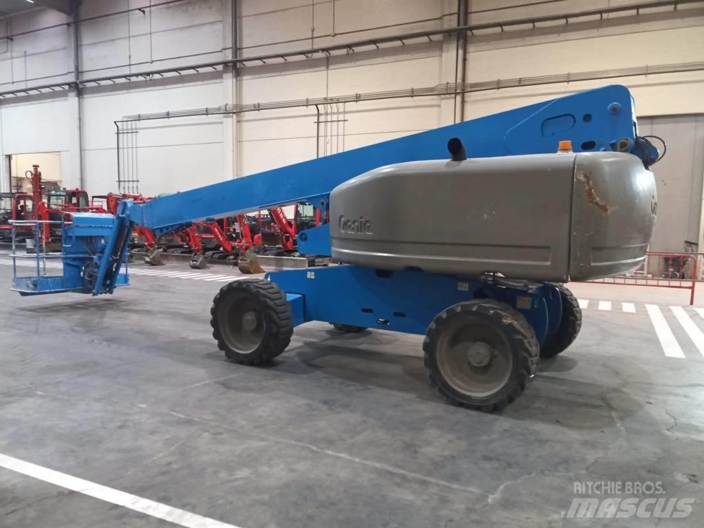 Genie S 65 Teleskopik personel platformları