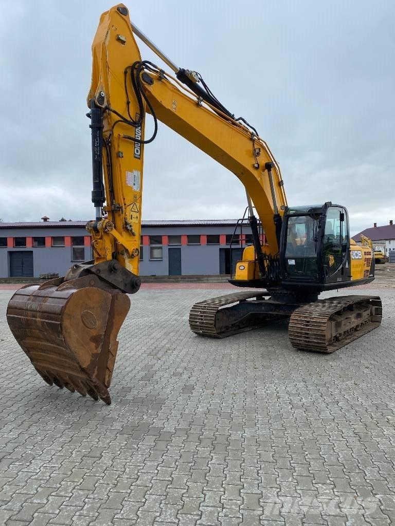 JCB JS 220 LC Paletli ekskavatörler