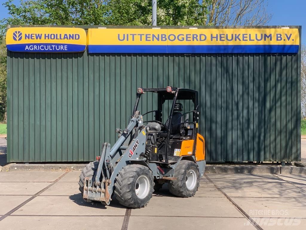 GiANT V 452 T Çok amaçlı yükleyiciler
