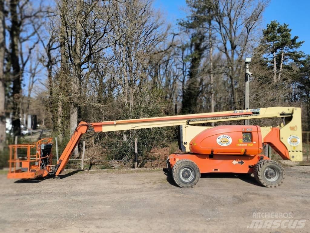 JLG 800 AJ Körüklü personel platformları
