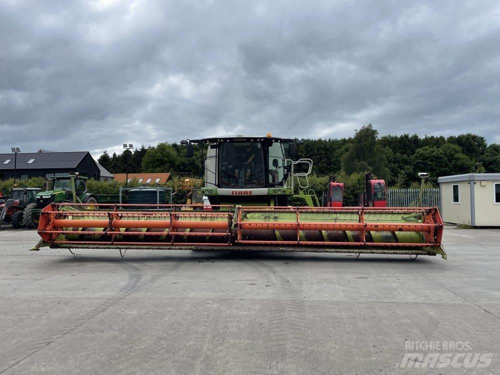 CLAAS 760TT Biçerdöverler