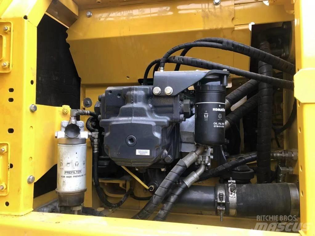Komatsu PC 210 LC Paletli ekskavatörler