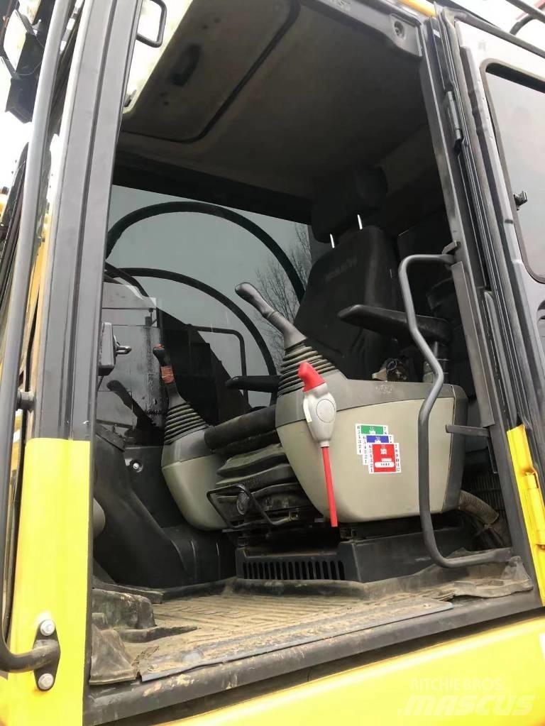 Komatsu PC 210 LC Paletli ekskavatörler