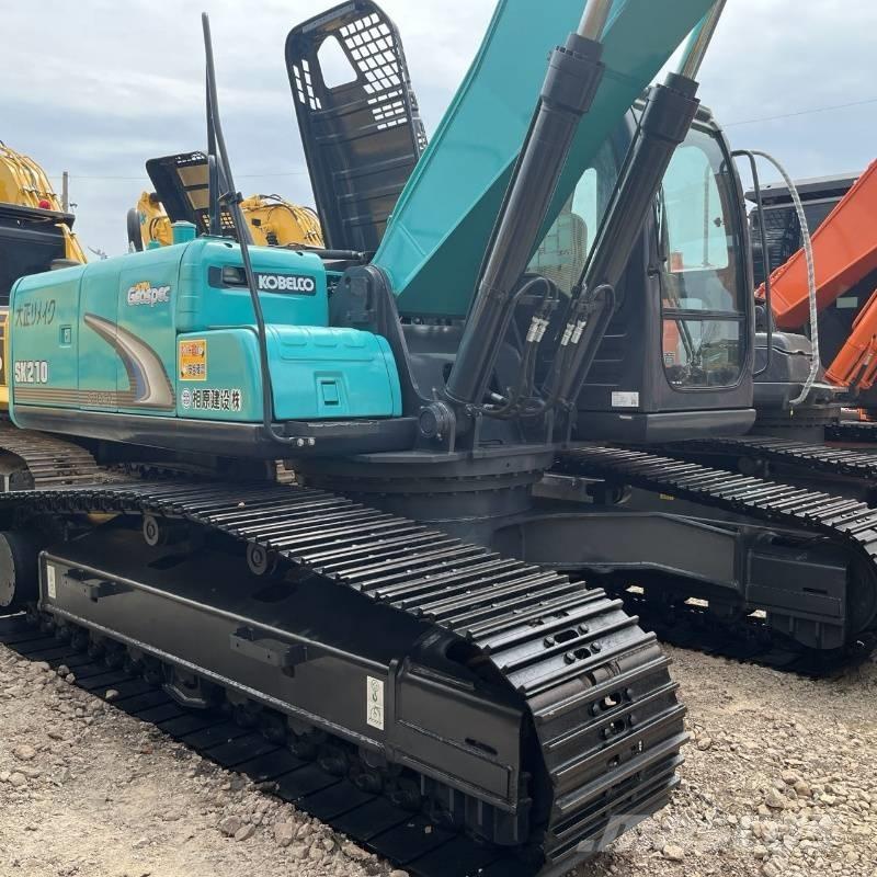 Kobelco SK 210 Paletli ekskavatörler