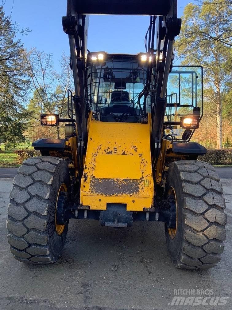 JCB 437 HT Tekerlekli yükleyiciler