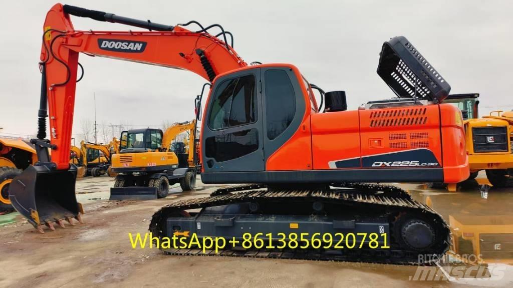 Doosan DX 225 Paletli ekskavatörler