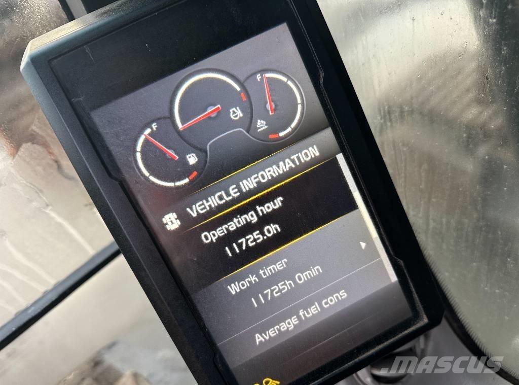 Volvo EC 480 E L Paletli ekskavatörler