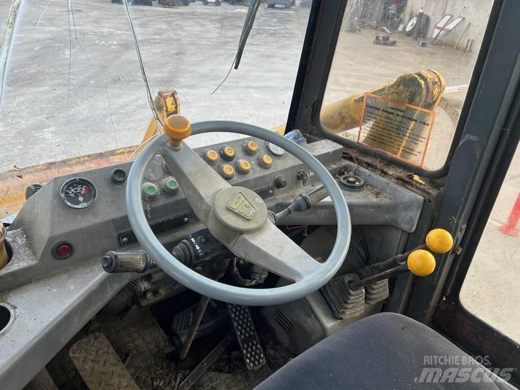 JCB 410 Tekerlekli yükleyiciler