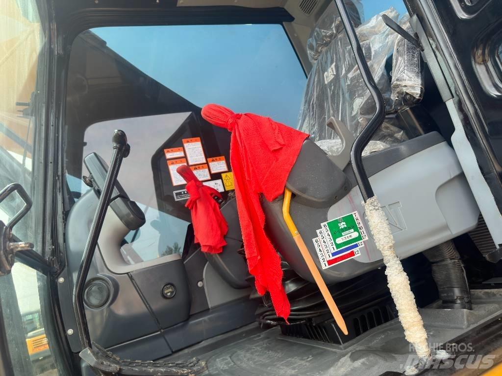 CAT 330 D2 Paletli ekskavatörler