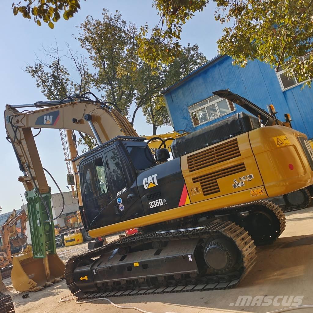 CAT 336 D2 Paletli ekskavatörler
